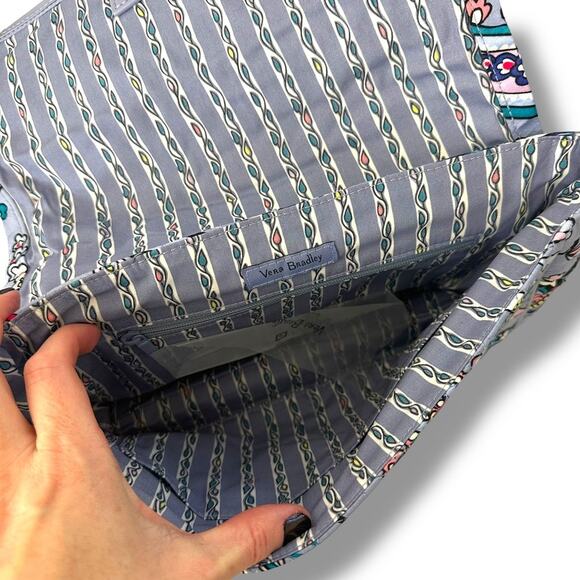 Vera Bradley NWT Makani Paisley Lilac Purple Quilted Iconic Shoulder Bag Purse - Picture 12 of 13